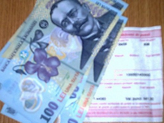 Guvernul a decis indexarea pensiilor cu 4% şi creşterea salariului minim pe economie din februarie